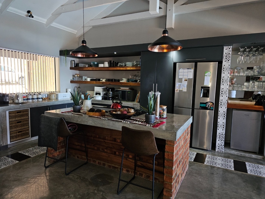 3 Bedroom Property for Sale in Dwarswegstrand Western Cape